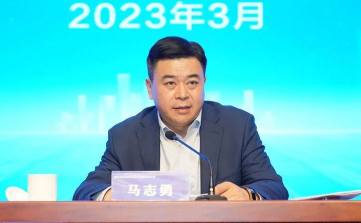 馬志勇要求，新的征程，既要全力沖刺、又要守牢底線，必須確保各項工作落地見效。要強化黨建引領(lǐng)，加強基層黨組織陣地建設(shè).jpg