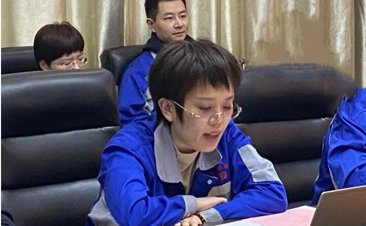 營銷中心主任李昌鳳從2024年重點(diǎn)工作介紹為始，分別從研發(fā)、營銷、售后及宣傳等方面，詳盡介紹了2024年的發(fā)展規(guī)劃.jpg